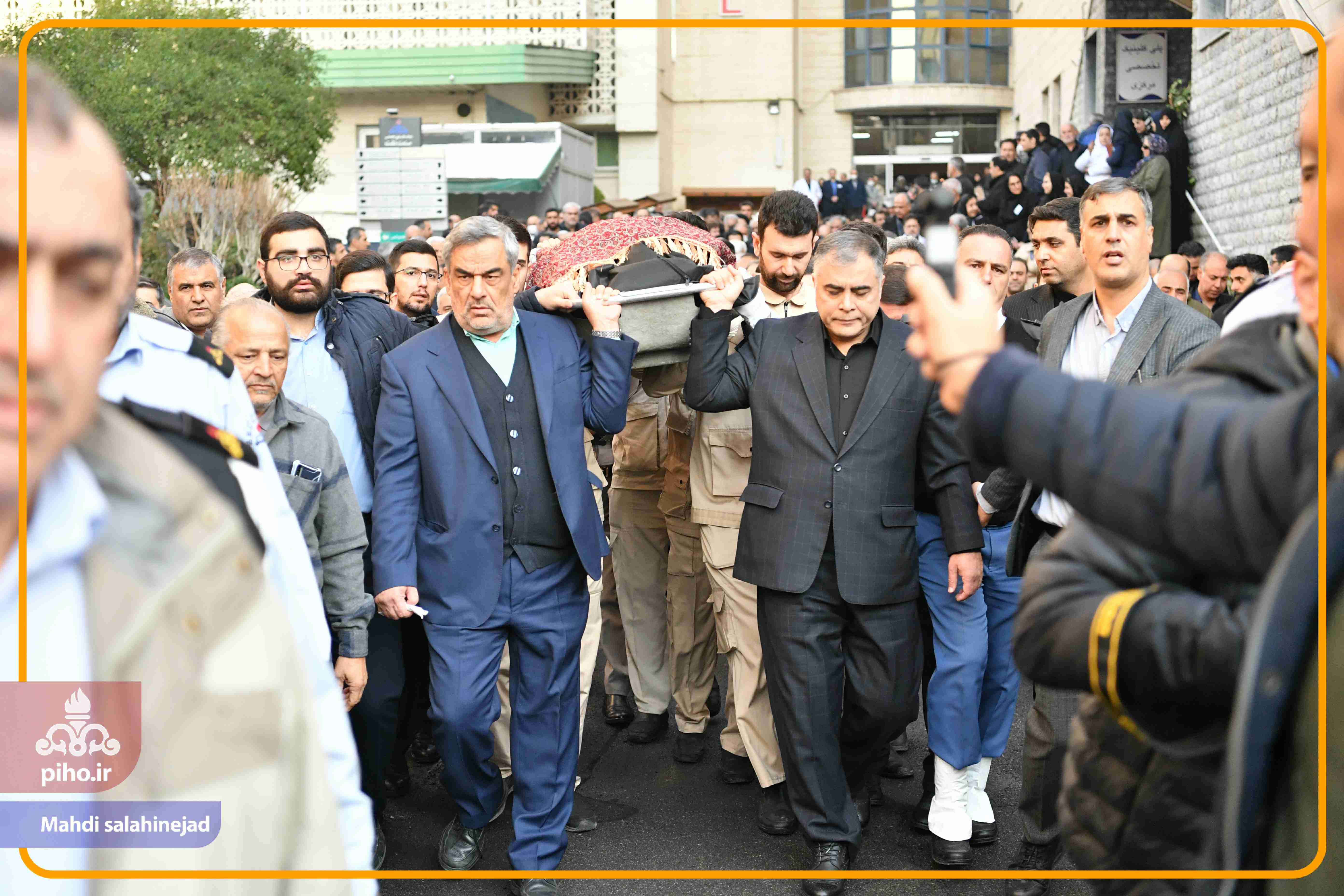 مراسم تشییع برادر وزیر نفت 4