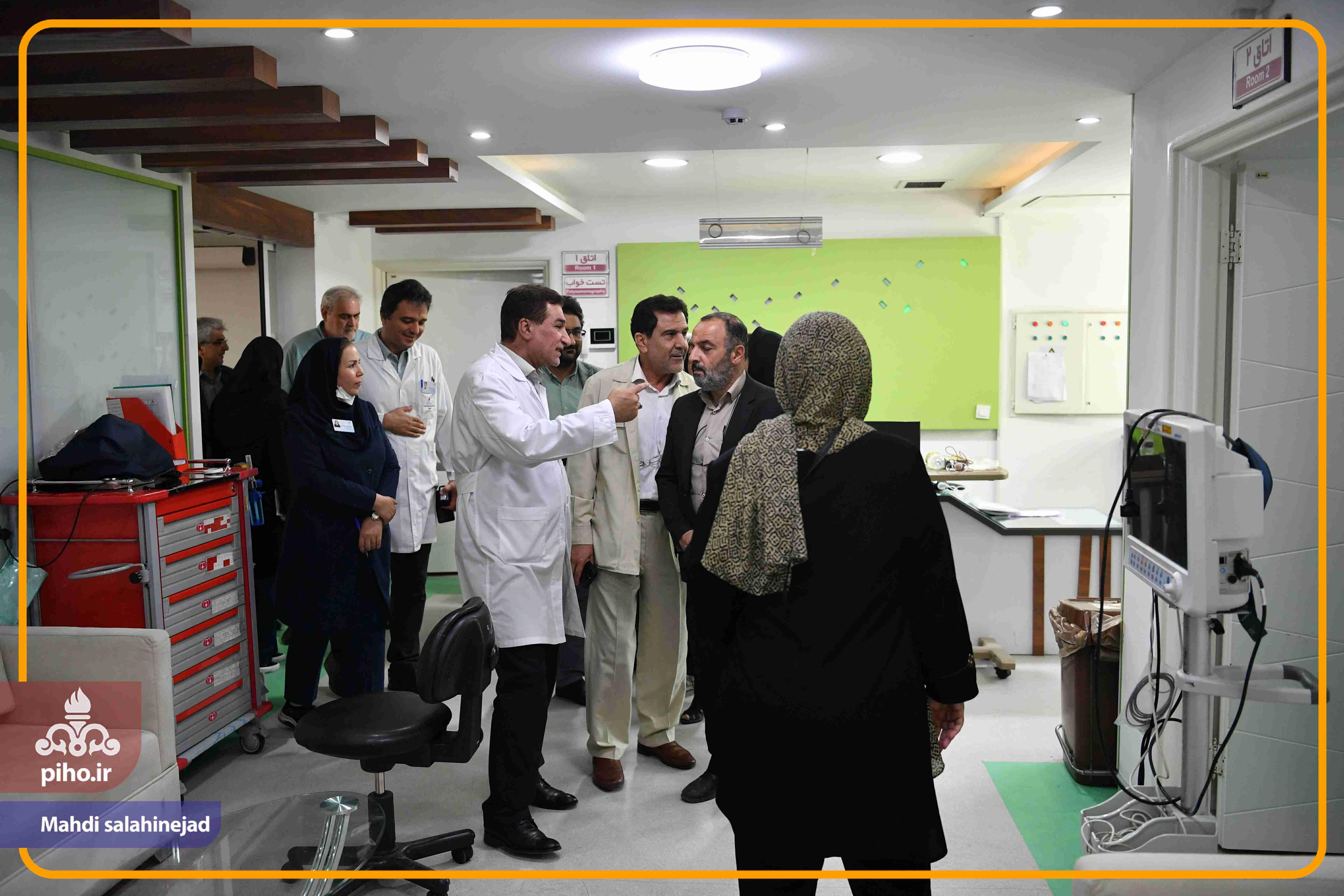 بازدید دکتر شجاع بیمارستان تهران 11