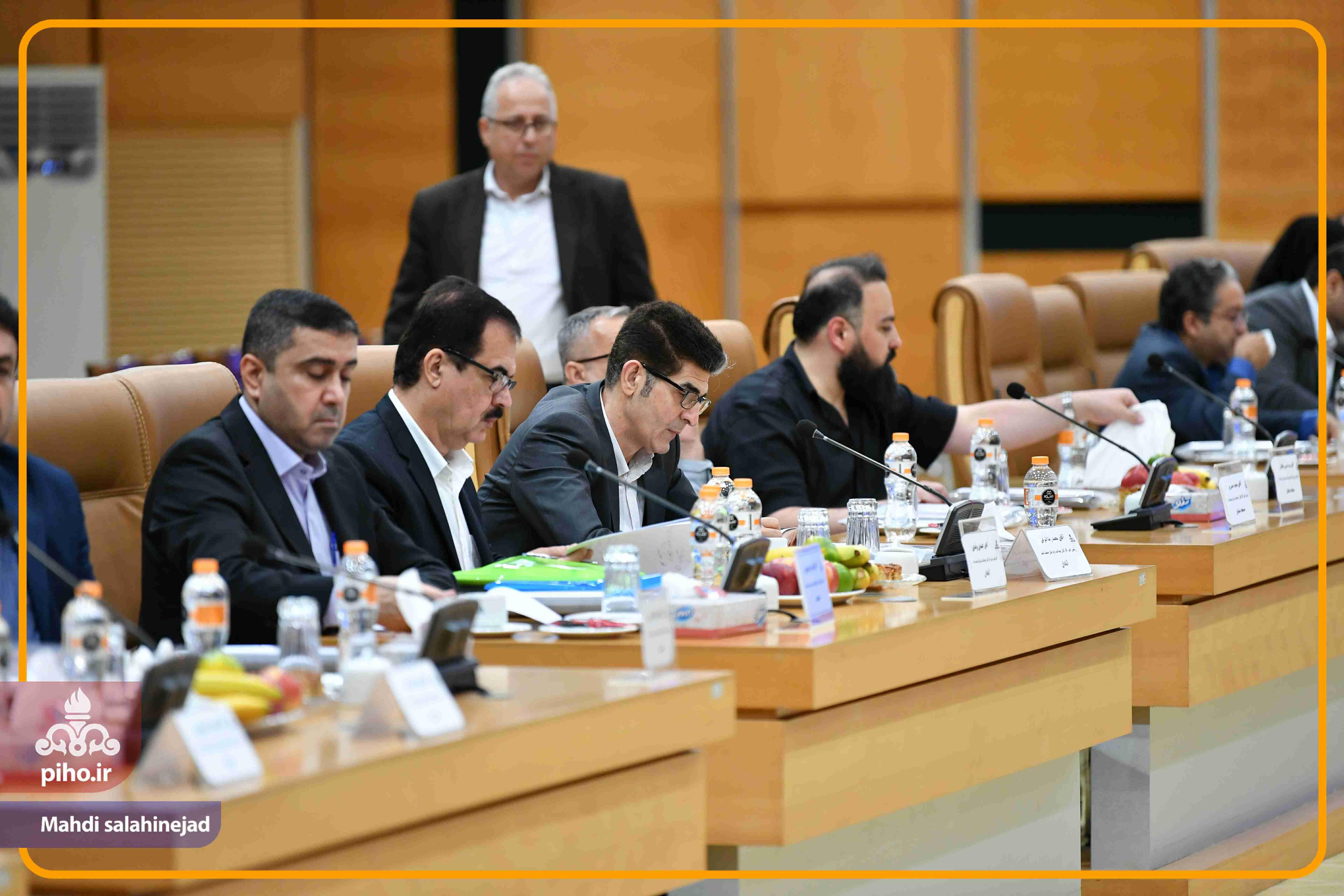 نشست معاونین و روسای پشتیبانی1404 61