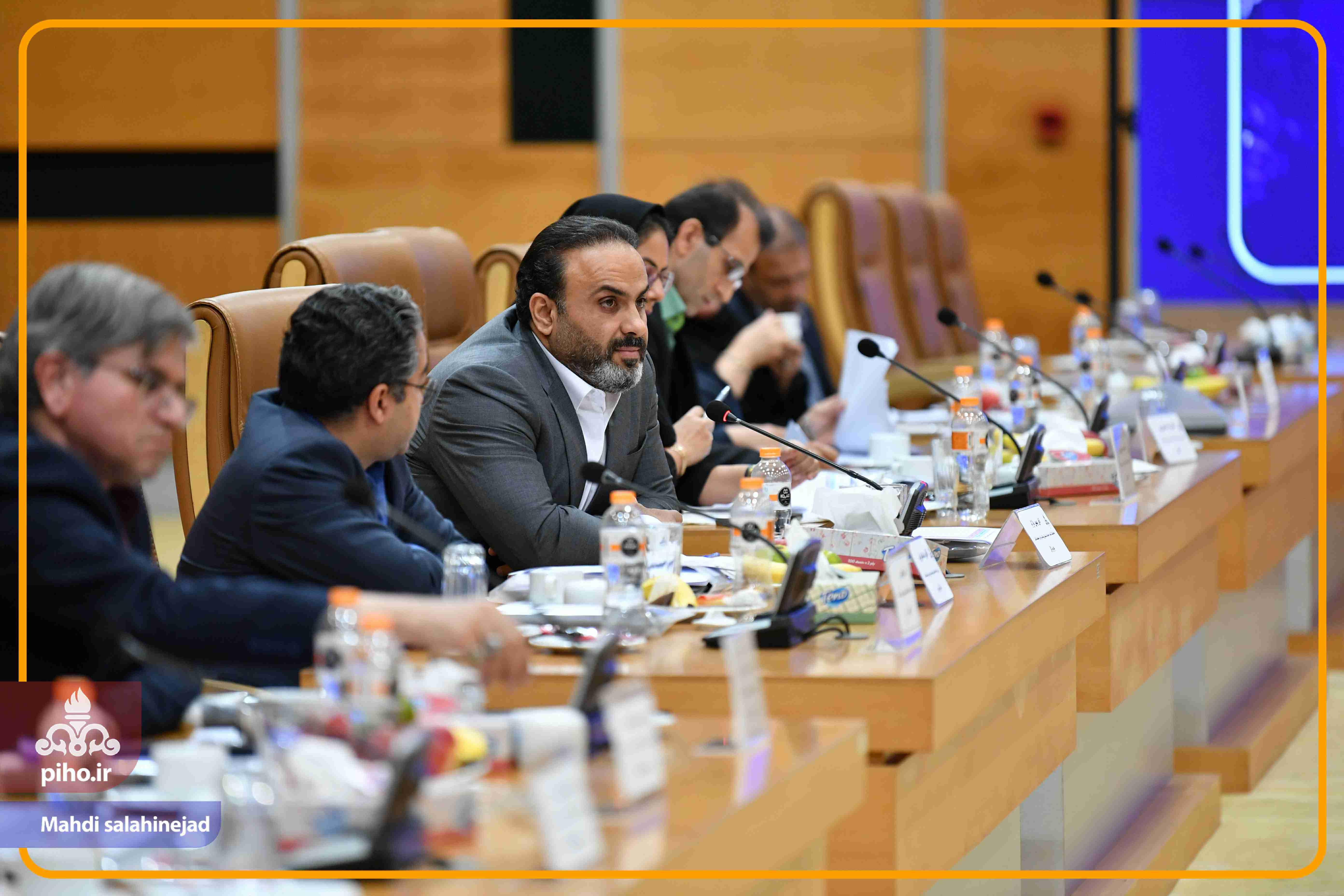 نشست معاونین و روسای پشتیبانی1404 19