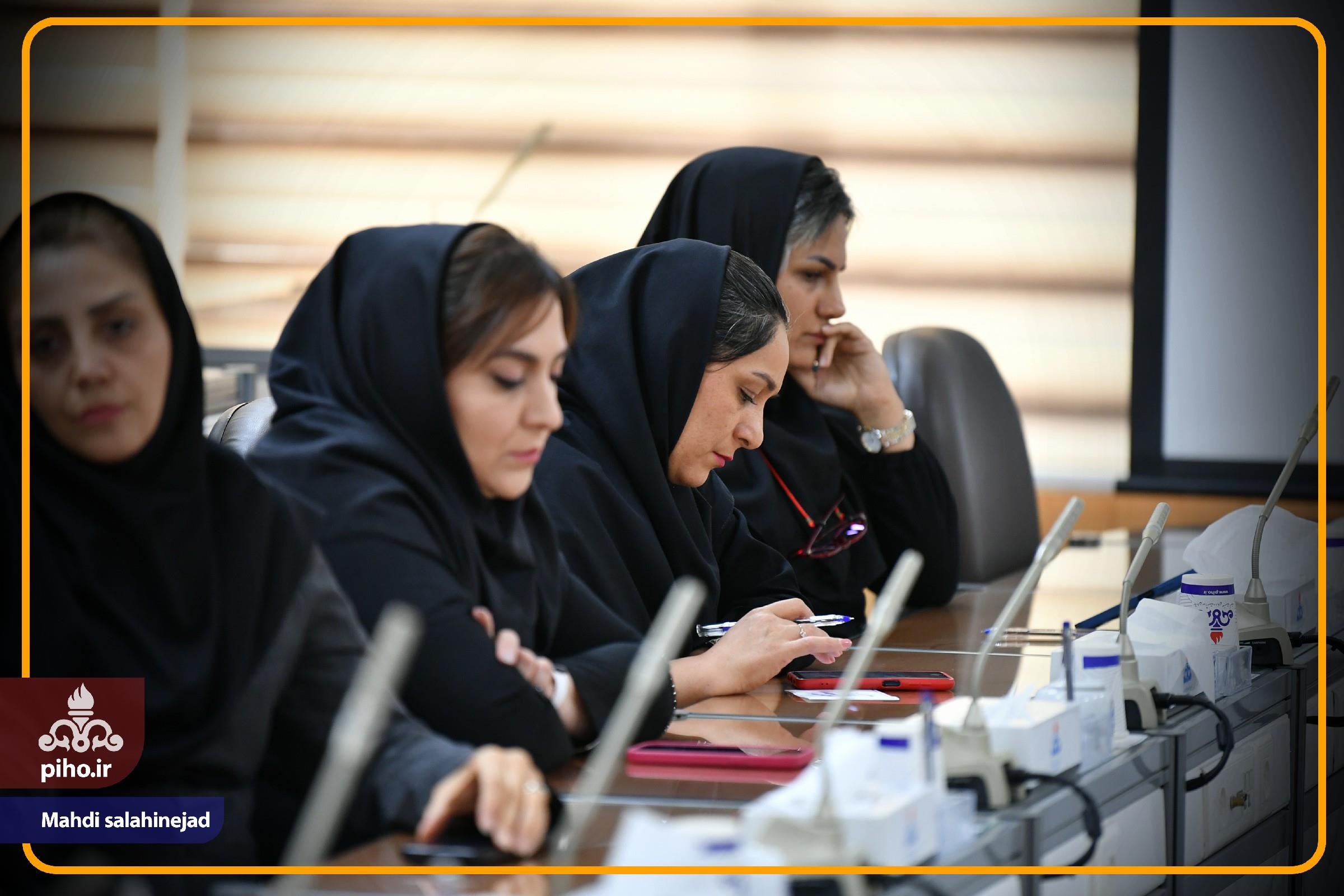 گرامیداشت روز حسابدار  10