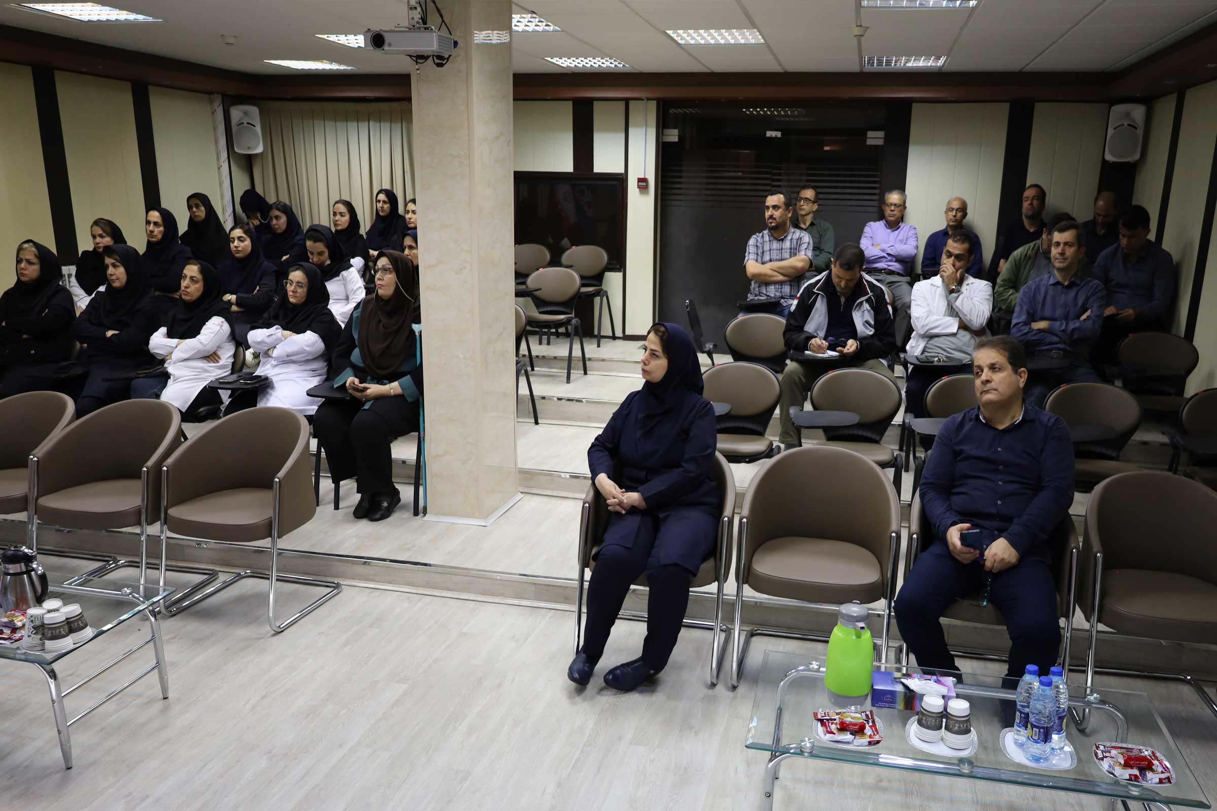 کارگاه آموزشی «اثرگذاری فضای مجازی در ایجاد جنگ شناختی» با تأکید بر خانواده‌های ایرانی 3